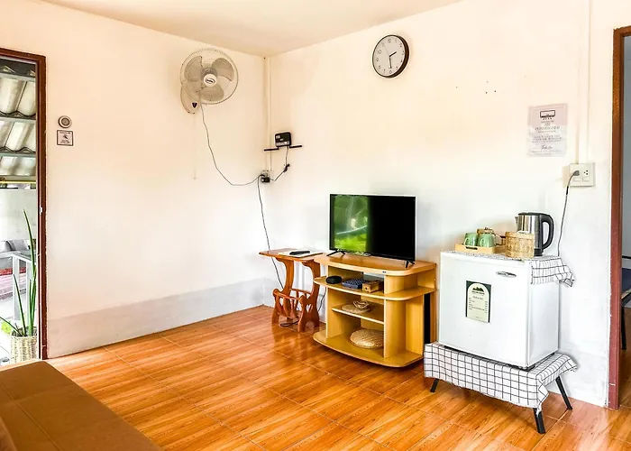 Ao Luek Homie Homestay